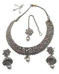 Clear - Medium - Silver Finish Necklace Set with Earrings - DAJ474 H 0724